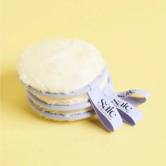NWT Saie reuseable, multi-purpose, exfoliating & makeup puffs, 3 pack. - Picture 5 of 7